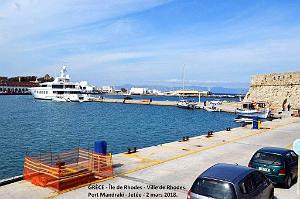 078- Rhodes ville et port d'honneur